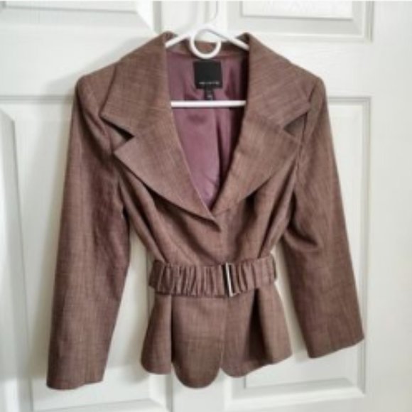 Its Fall, y'all!! Sweater weather is here. Shop now. - Picture 6 of 16